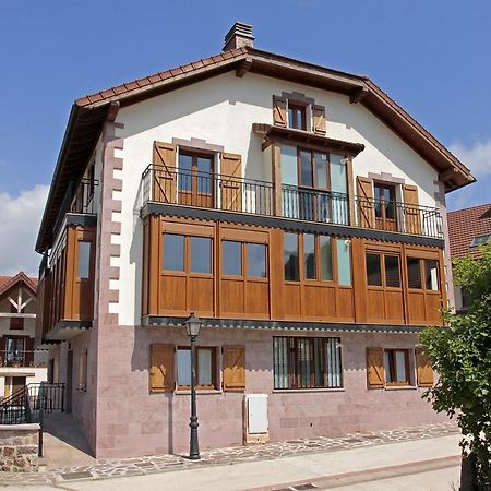 Apartamentos Irati Garralda Kültér fotó