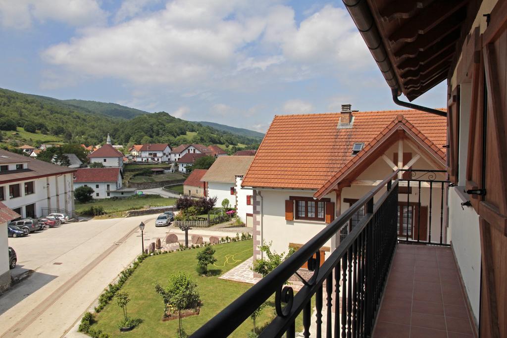 Apartamentos Irati Garralda Kültér fotó